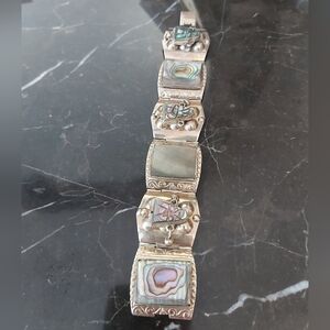 Elegant Silver Bracelet with Abalone Inlay